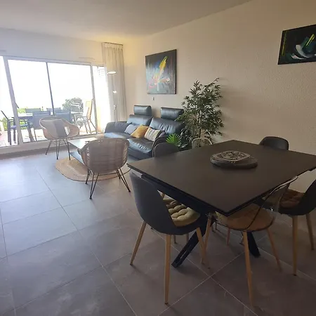 3/4 Pieces Avec Piscine, Clim, Wifi Et Parking A - Fr-1-780-23 *