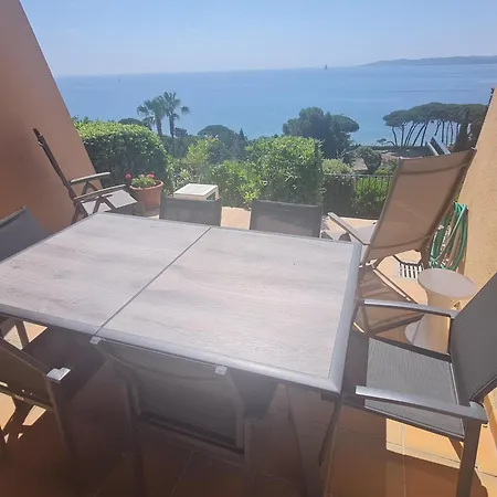 3/4 Pieces Avec Piscine, Clim, Wifi Et Parking A - Fr-1-780-23 Sainte-Maxime